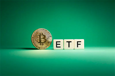 SEC、ビットコイン現物ETFを初承認　ブラックロックなど11件が上場へ