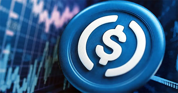 株式上場初日で株価3倍以上高騰、ステーブルコイン大手Circle ビットコインは急落