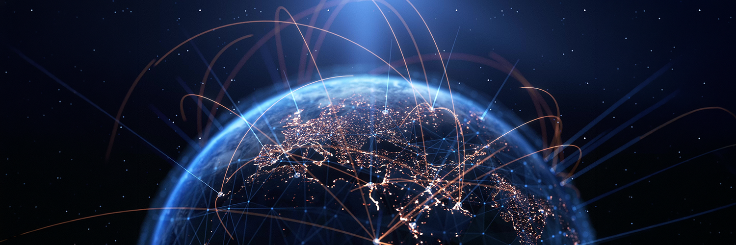 宇宙からの地球に様々なネットワークが飛び交っているイメージ